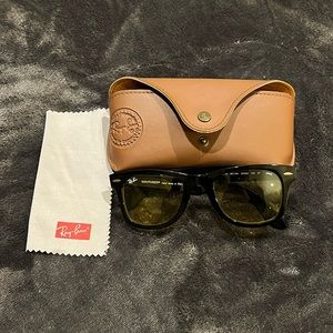 Ray Ban Evolve Yellow Tinted Wayfarer Glasses